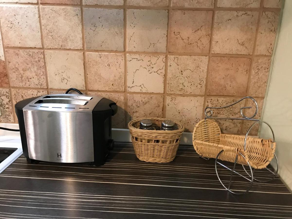 Spacious 1Bdrm Apartment Near Metro. Free Parking Вантаа Экстерьер фото